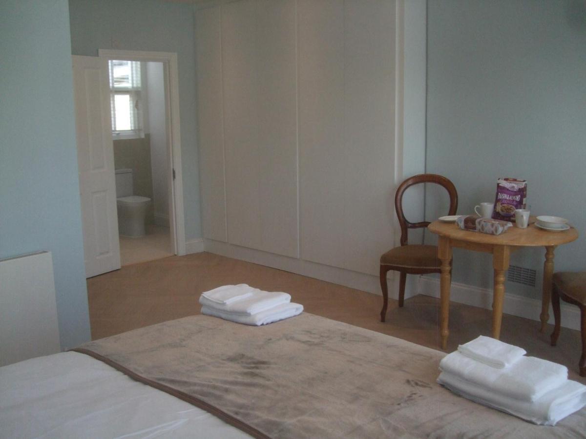 Fulham Bnb Лондон Екстериор снимка