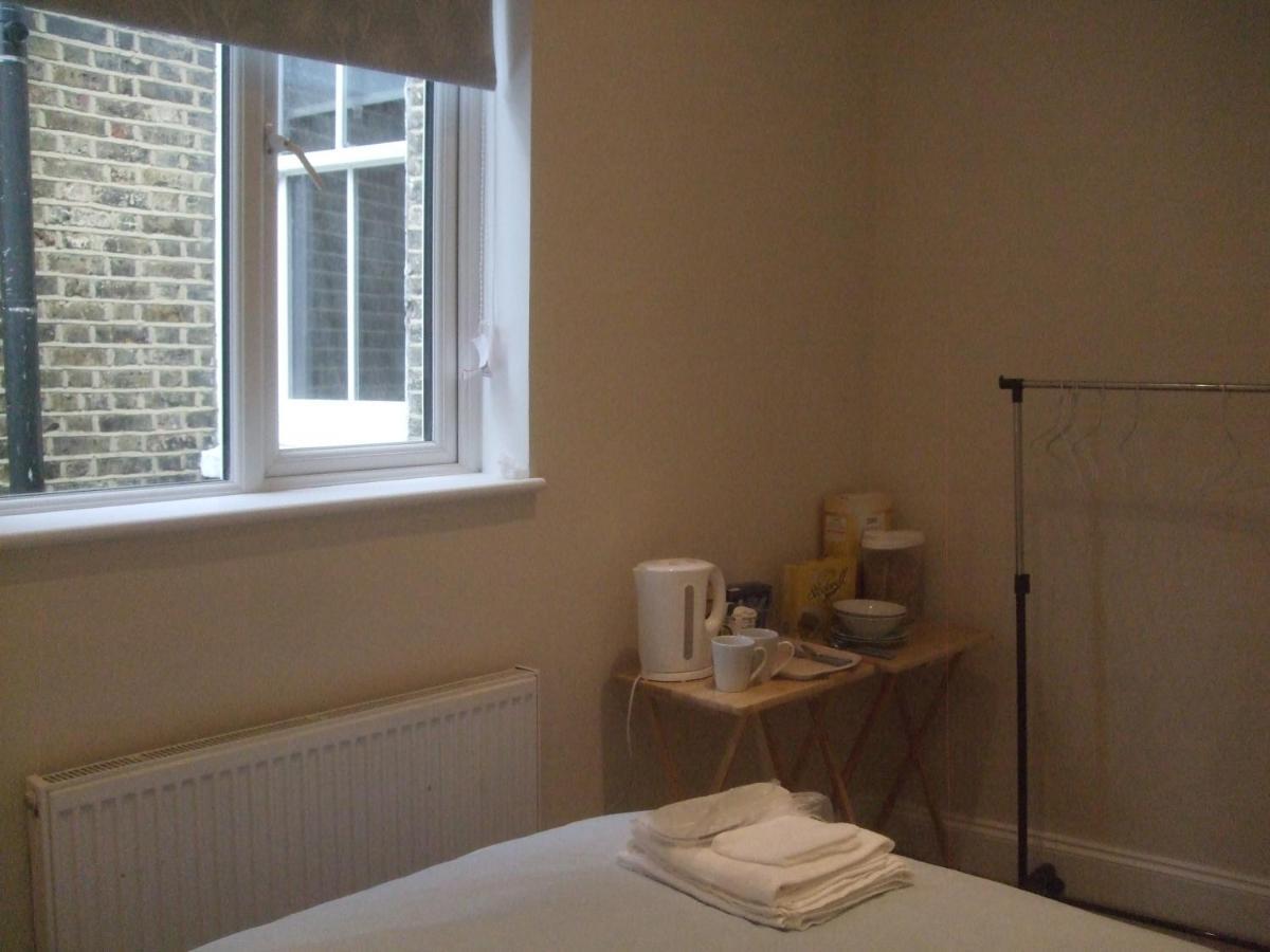 Fulham Bnb Лондон Екстериор снимка