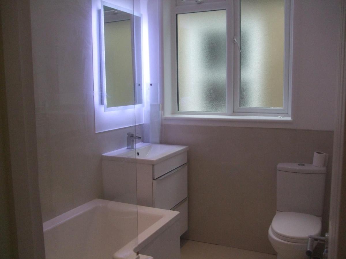 Fulham Bnb Лондон Екстериор снимка
